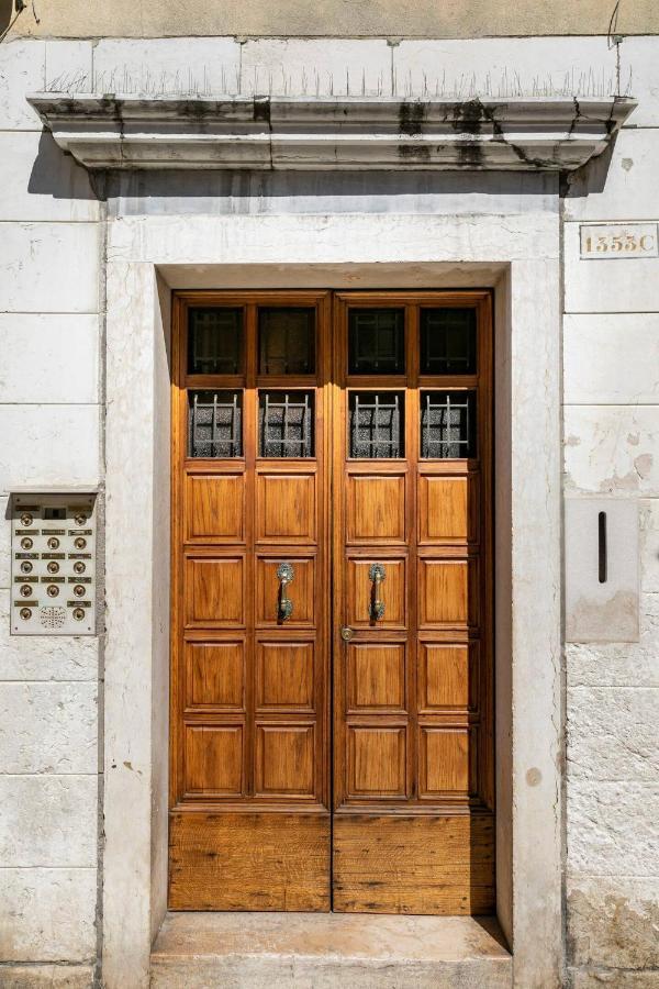 Hotel Le Mansarde Deluxe Wenecja Zewnętrze zdjęcie